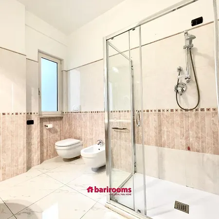 Barirooms Piccinni * Μπάρι