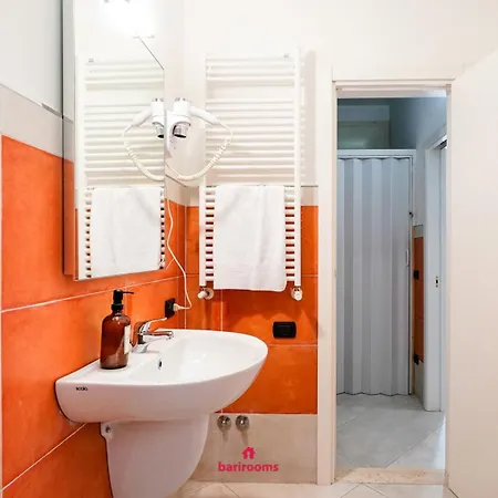 Barirooms Piccinni * Μπάρι