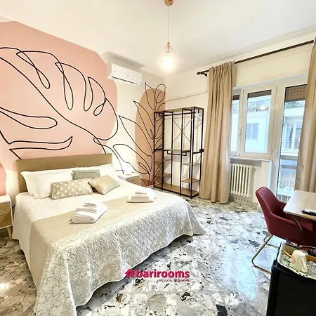 ゲストハウス Barirooms Piccinni バーリ