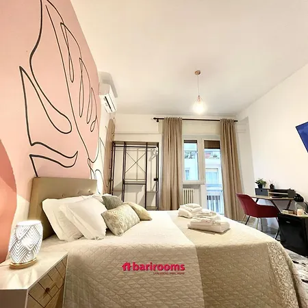 Barirooms Piccinni 게스트하우스